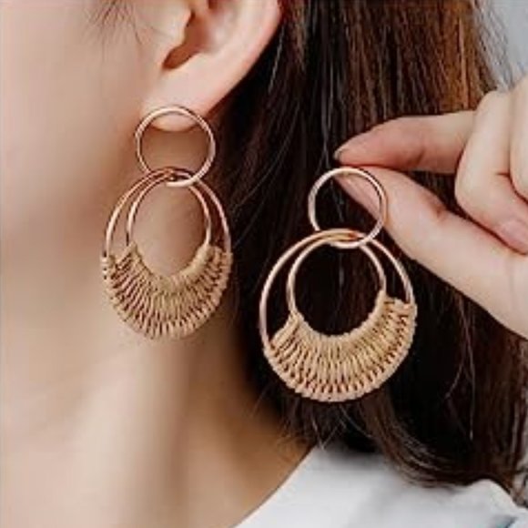 Tan Woven Raffia Gold Hoop Earrings Wicker Hoops Links Post Summer Rattan Style - Picture 3 of 7